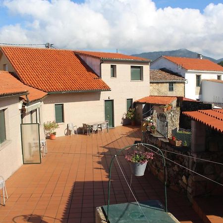 Apartamentos Outeiro Pobra Do Caraminal Exterior photo